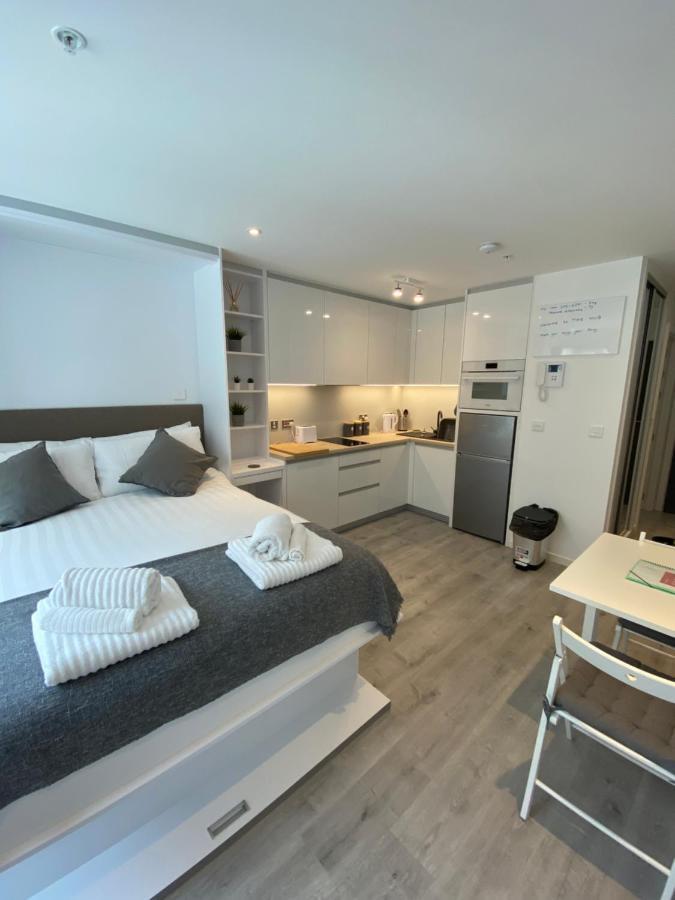 Cp Top Floor Luxury Studio 直布罗陀 外观 照片
